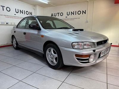 Used Subaru Impreza 214 HP (157 kW) 1996 Silver Sedan