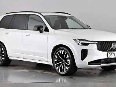 Used Volvo XC90 Ultra 455 HP (334 kW) 2025 Crystal white SUV