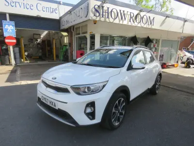 Used Kia Stonic 118 HP (86 kW) 2017 White SUV