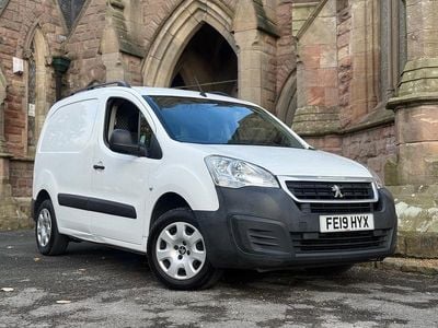 White Used 2019 Peugeot Partner MPV | £5,495 (Good price)