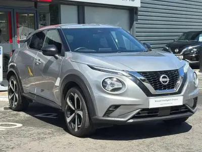 Used Nissan Juke Tekna 112 HP (82 kW) 2023 Silver SUV