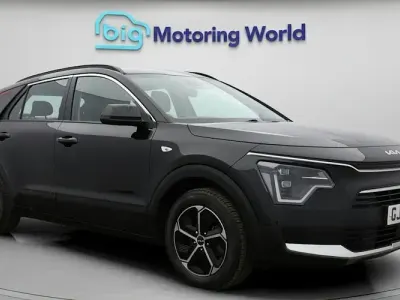 Używany Kia Niro 141 KM (103 kW) 2023 Czarny SUV