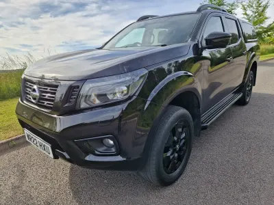 Used Nissan Navara N-Guard 190 HP (139 kW) 2022 Black Pickup