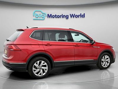 Used VW Tiguan Allspace S 150 HP (110 kW) 2023 Red SUV