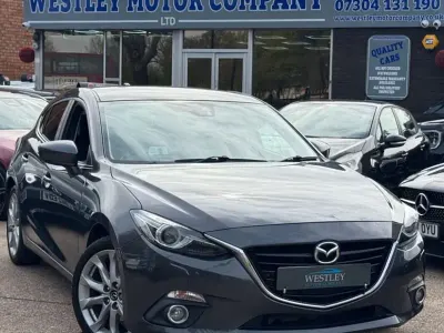 Używany Mazda 3 Inclusive 120 KM (88 kW) 2014 Szary Hatchback
