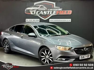 Używany Vauxhall Insignia SRi 2017 Szary Hatchback