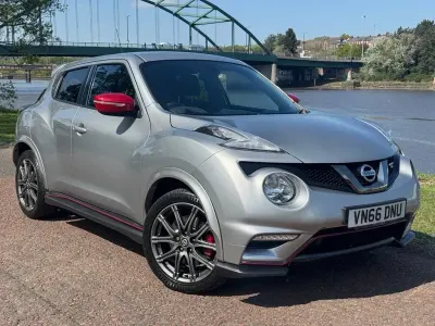Used Nissan Juke Nismo RS 214 HP (157 kW) 2016 Silver SUV