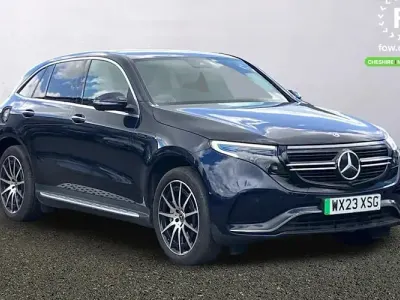 Usado Mercedes EQC400 AMG line 300 kW (408 HP) 2022 Azul SUV