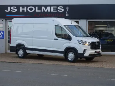 Used Maxus V90