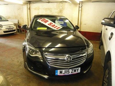 Used Vauxhall Insignia SRi 140 HP (102 kW) 2015 Black Hatchback