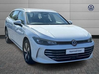 Usado VW Passat Life 147 HP (108 kW) 2025 Branco Carrinha