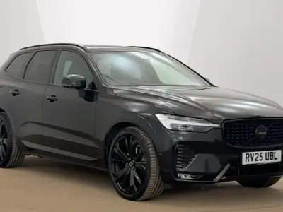 Used Volvo XC60 Ultra 250 HP (183 kW) 2025 Black SUV