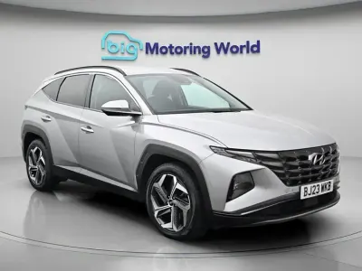 Begagnad Hyundai Tucson Premium 230 HK (169 kW) 2023 Silver SUV