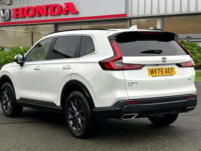 Begagnad Honda CR-V Advance 2025 Vit SUV