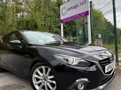 Used Mazda 3 Inclusive 105 HP (77 kW) 2016 Black Hatchback