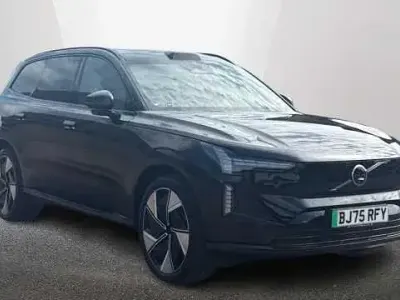 Usado Volvo EX90 Performance 375 kW (510 HP) 2025 SUV