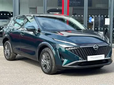 Used Nissan Qashqai Acenta Premium 138 HP (101 kW) 2024 Green SUV