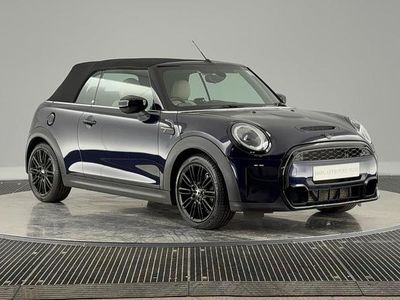 Black Used 2022 Mini Cooper S Exclusive Hatchback | £19,990 (Fair price)