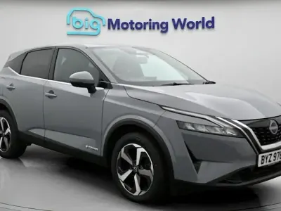 Used Nissan Qashqai N-Connecta 190 HP (139 kW) 2023 Grey SUV