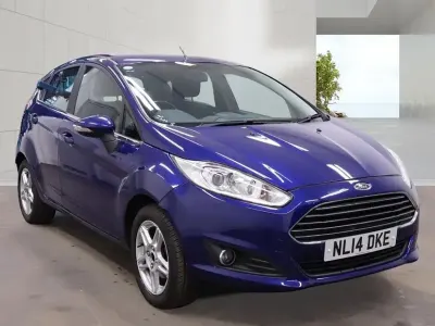 Used Ford Fiesta Zetec 82 HP (60 kW) 2014 Blue Hatchback