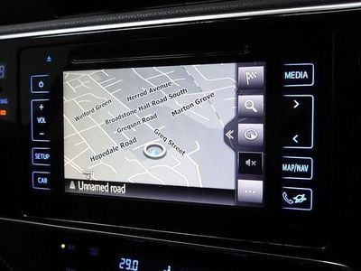 Used Toyota Auris 136 HP (100 kW) 2017 Hatchback