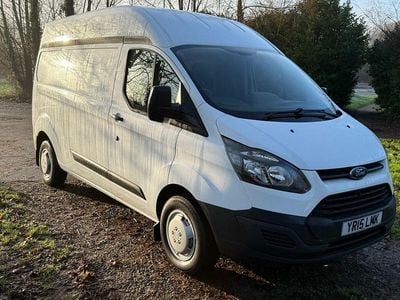 White Used 2015 Ford Transit Custom Van | £8,995 (A bit pricey)