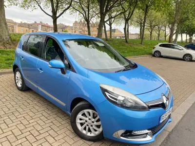 Begagnad Renault Scénic III