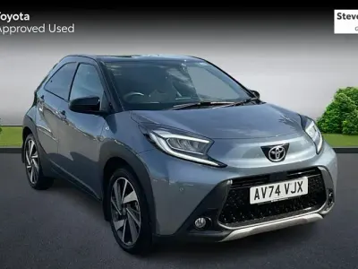 Used Toyota Aygo X 72 HP (52 kW) 2024 Grey SUV