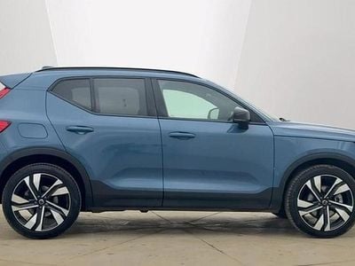 Used Volvo XC40 Plus 161 HP (118 kW) 2025 Blue SUV