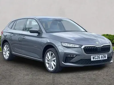Neu Skoda Scala SE L 150 PS (110 kW) 2026 Grau Kleinwagen