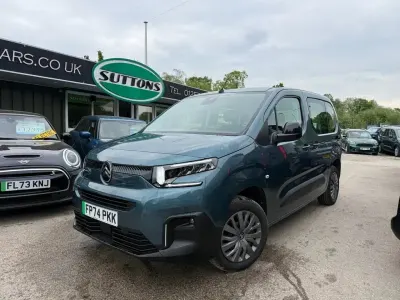 Gebraucht Citroën e-Berlingo 100 kW (136 PS) 2024 Blau Van / Kleinbus