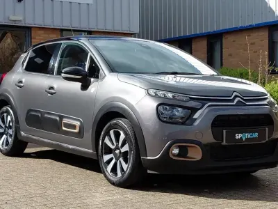 Używany Citroën C3 PureTech 82 KM (60 kW) 2023 Szary Hatchback