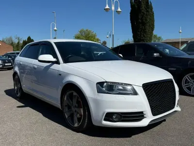 Używany Audi A3 Black Edition 2012 Biały Hatchback
