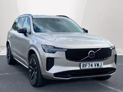 Begagnad Volvo XC90 Ultra 250 HK (183 kW) 2024 SUV