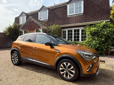 Used Renault Captur Version S 2020 Orange SUV