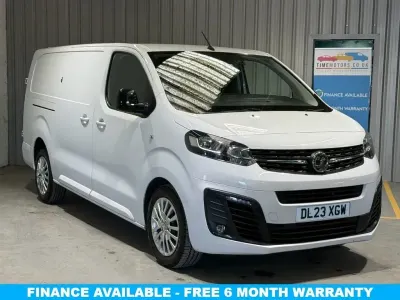 Used Vauxhall Vivaro S 100 HP (73 kW) 2023 White MPV