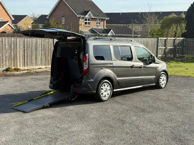 Used Ford Grand Tourneo Connect