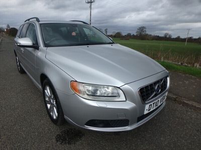 used Volvo V70 Se Lux 2.5cc Automatic