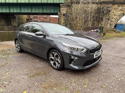 Grey Used 2021 Kia Ceed Hatchback | £10,995 (Good price)