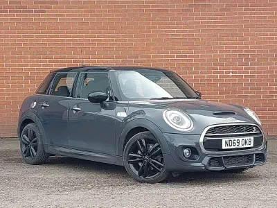 Used Mini Cooper S Sport 192 HP (141 kW) 2020 Grey Hatchback