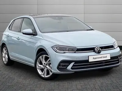 Used VW Polo Edition 95 HP (69 kW) 2026 Blue Hatchback