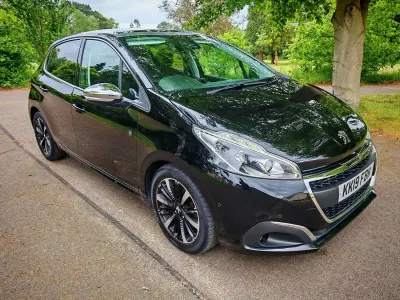Used Peugeot 208 S 82 HP (60 kW) 2019 Black Hatchback