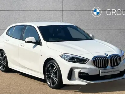 Used BMW 118 M Sport 136 HP (100 kW) 2021 Alpine white Hatchback