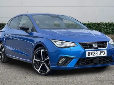 Used Seat Ibiza FR Sport 110 HP (80 kW) 2023 Blue Hatchback