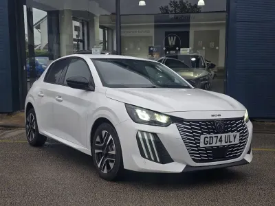 Gebraucht Peugeot 208 Allure 2025 Weiß Kleinwagen