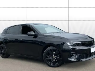 Used Vauxhall Astra 131 HP (96 kW) 2023 Black Hatchback