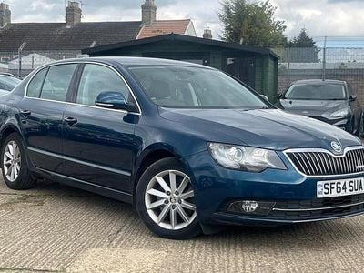 Blue Used 2014 Skoda Superb GreenLine Hatchback | £4,688 (Good price)