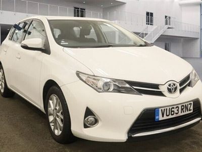 used Toyota Auris (2013/63)1.6 V-Matic Icon 5d Multidrive S