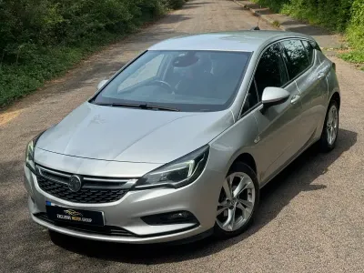 Used Vauxhall Astra SRi 2017 Silver Hatchback