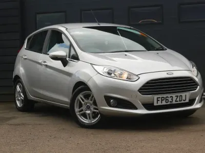 Used Ford Fiesta Zetec 82 HP (60 kW) 2013 Silver Hatchback